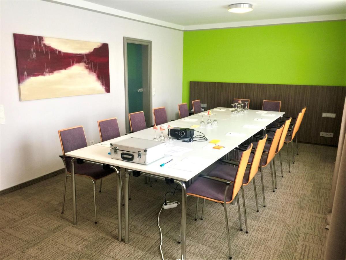 Hotel Ambiente Walldorf Walldorf  Exteriör bild